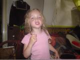 File is mona7725-t.jpg June 09 2021 22:43:49. 4138 bytes